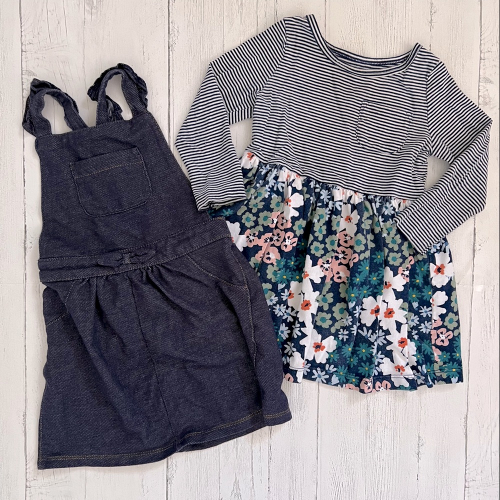 3/$15🌟 Carter’s 2 pack dresses size 18M